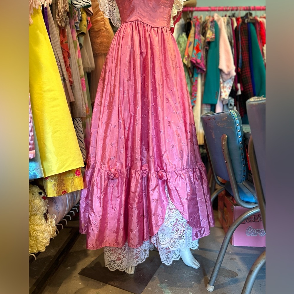 Vintage 70s Country Romantic Gown - Picture 12 of 16